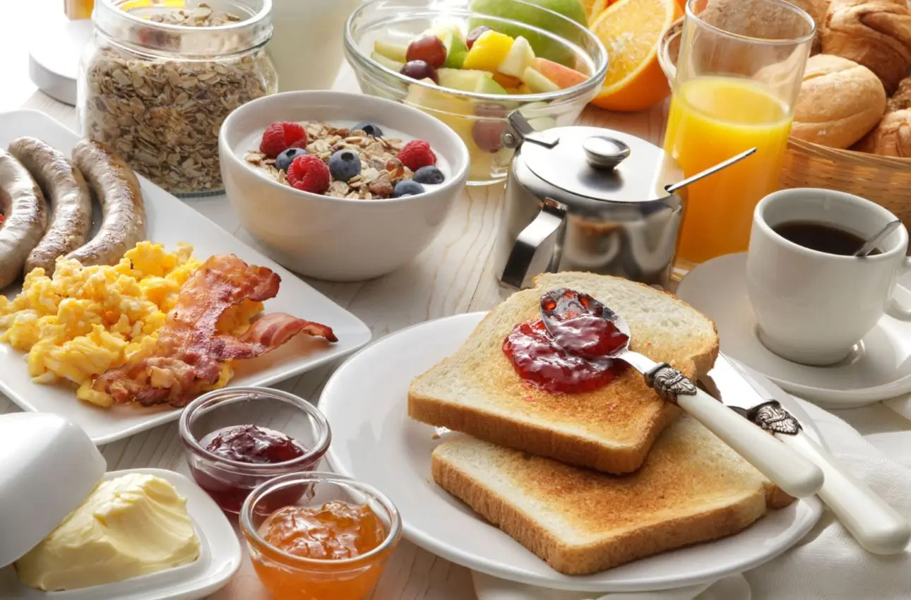 La colazione proteica che aiuta la concentrazione: la soluzione dei nutrizionisti per chi studia o lavora La colazione proteica che aiuta la concentrazione: la soluzione dei nutrizionisti per chi studia o lavora