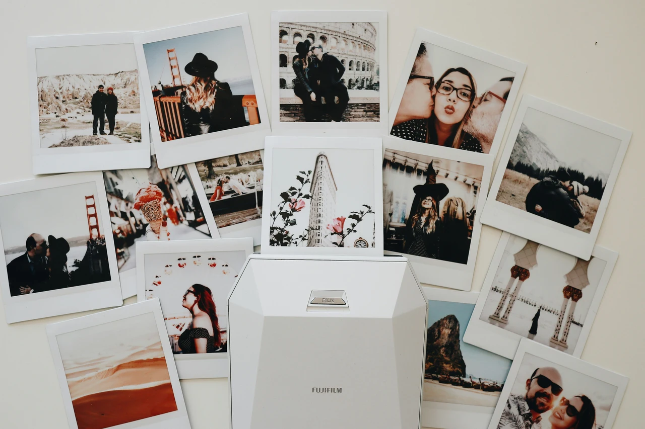 Se hai una Polaroid vintage controlla subito: può valere più di una fotocamera digitale nel 2025 Se hai una Polaroid vintage controlla subito: può valere più di una fotocamera digitale nel 2025