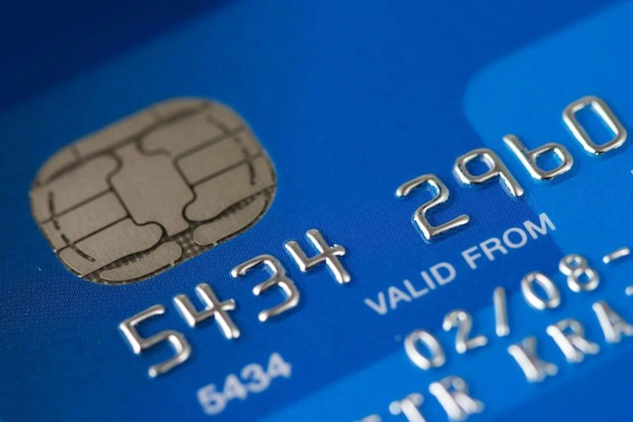 Controlla il PIN della tua carta: i consigli dell'esperto per evitare furti e blocchi improvvisi Controlla il PIN della tua carta: i consigli dell'esperto per evitare furti e blocchi improvvisi