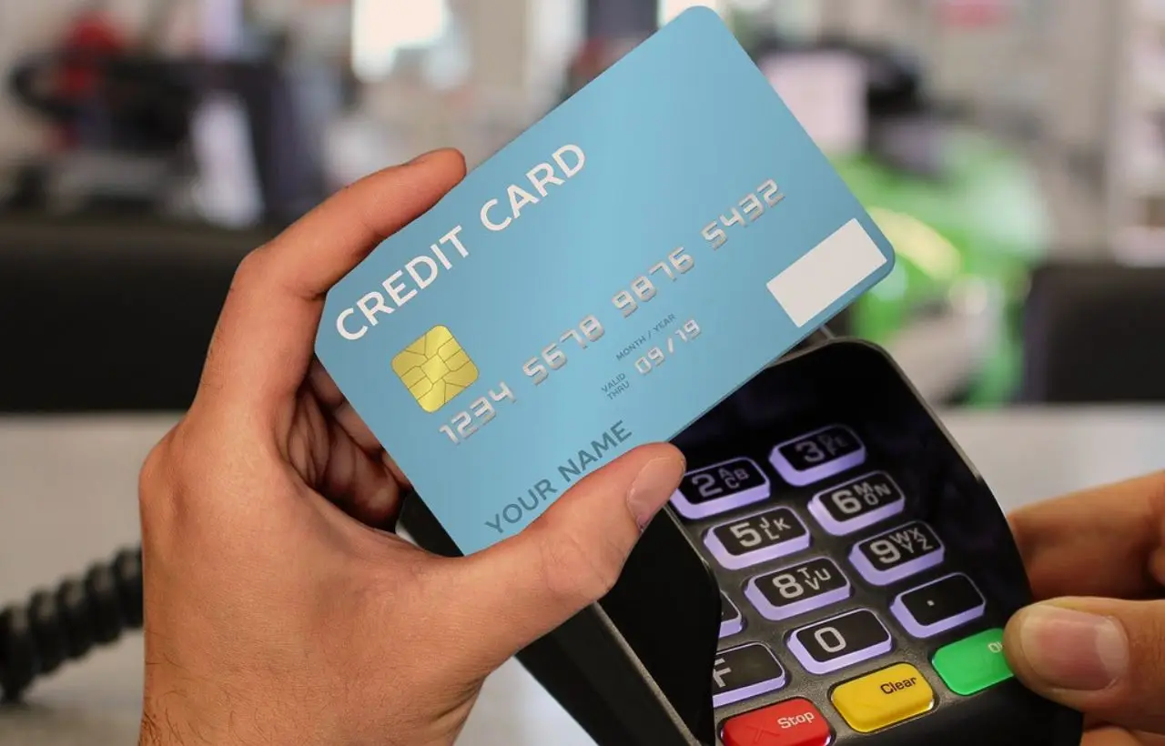 Controlla il PIN della tua carta: i consigli dell'esperto per evitare furti e blocchi improvvisi Controlla il PIN della tua carta: i consigli dell'esperto per evitare furti e blocchi improvvisi