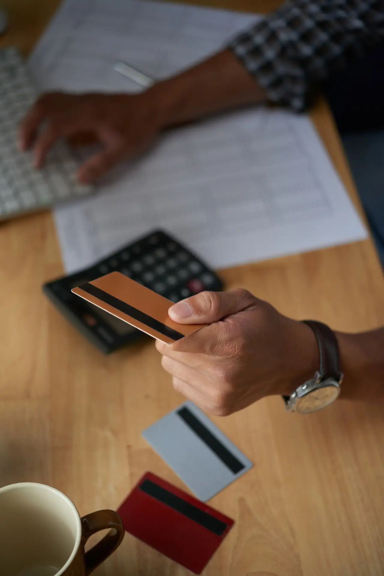 Controlla il PIN della tua carta: i consigli dell'esperto per evitare furti e blocchi improvvisi Controlla il PIN della tua carta: i consigli dell'esperto per evitare furti e blocchi improvvisi