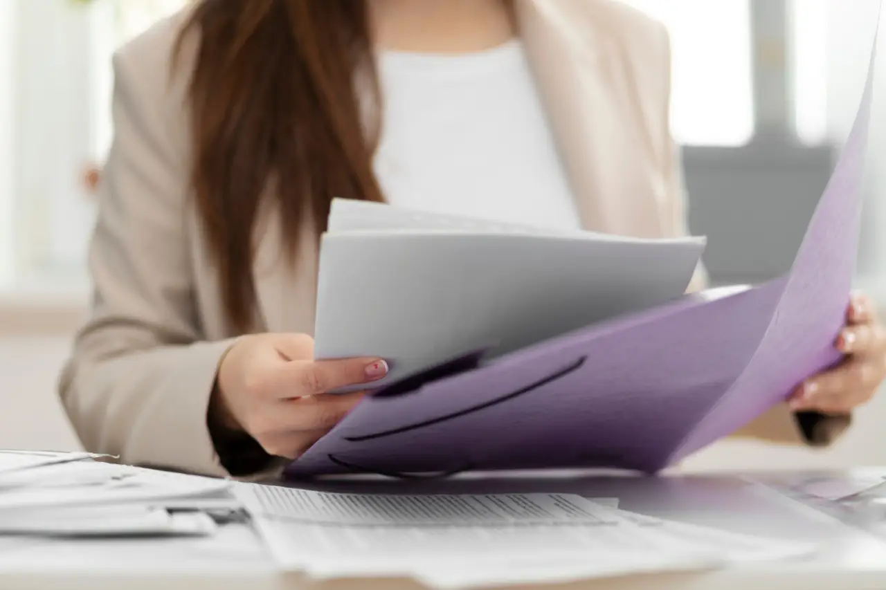 Documenti da conservare nel 2025: ecco quali servono per non perdere i bonus fiscali secondo il CAF Documenti da conservare nel 2025: ecco quali servono per non perdere i bonus fiscali secondo il CAF