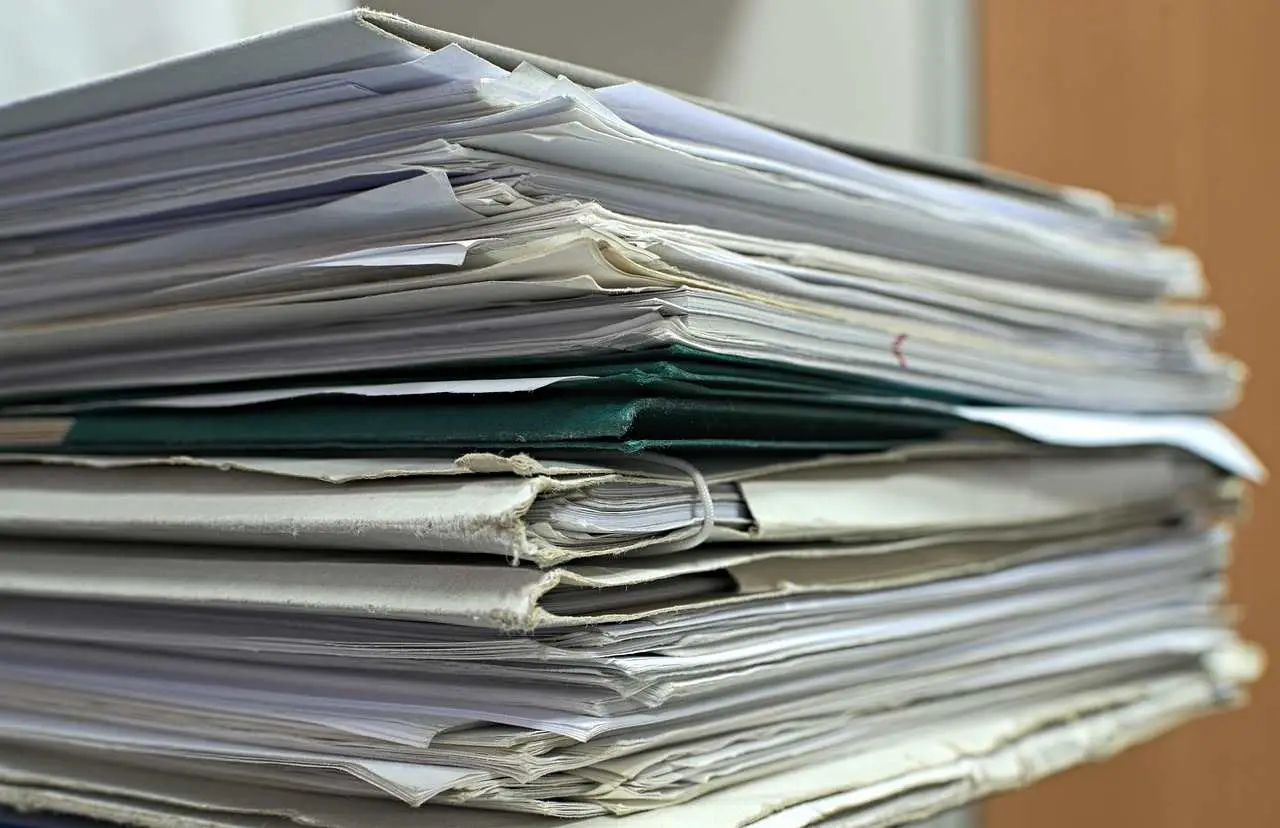Documenti da conservare a giugno: i 5 essenziali per non perdere i bonus fiscali Documenti da conservare a giugno: i 5 essenziali per non perdere i bonus fiscali