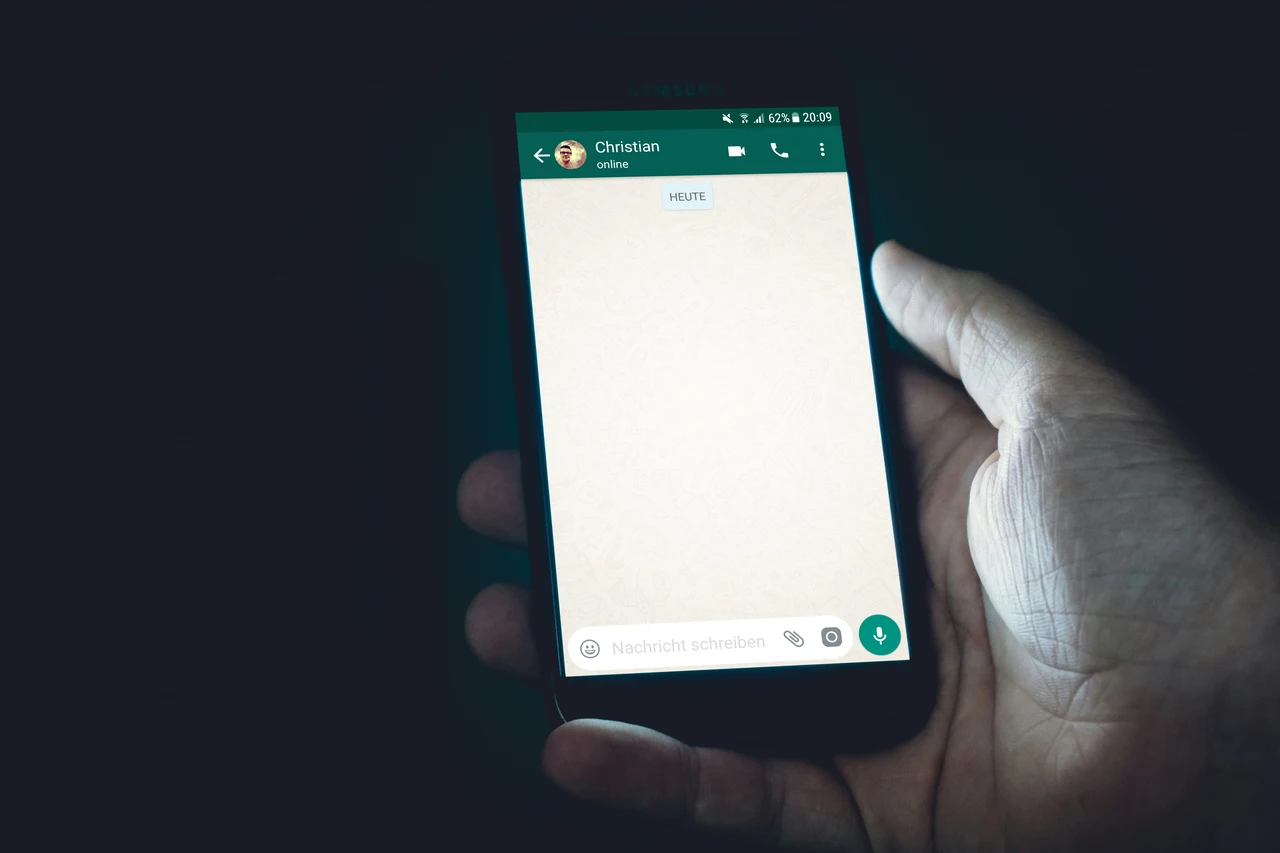 Riduci il consumo di dati sulle chat: trucchi efficaci per proteggere la tua connessione Riduci il consumo di dati sulle chat: trucchi efficaci per proteggere la tua connessione
