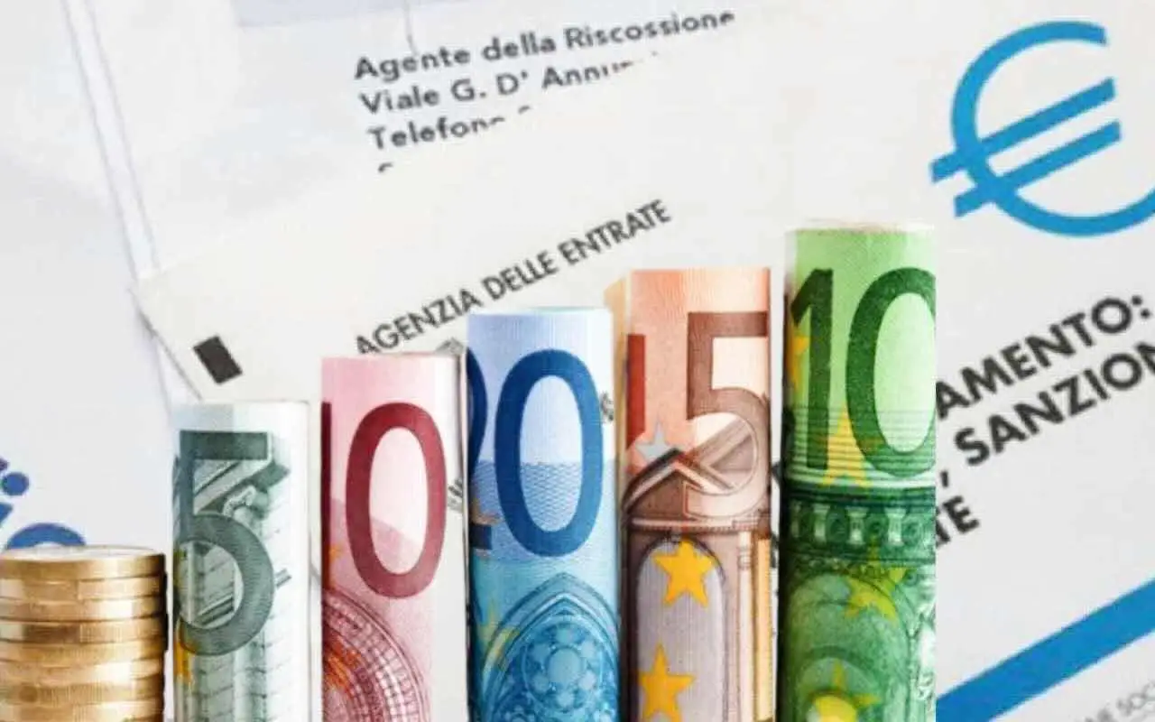 Bancomat e contanti: il cambiamento che mette in allerta i titolari di partita IVA Bancomat e contanti: il cambiamento che mette in allerta i titolari di partita IVA