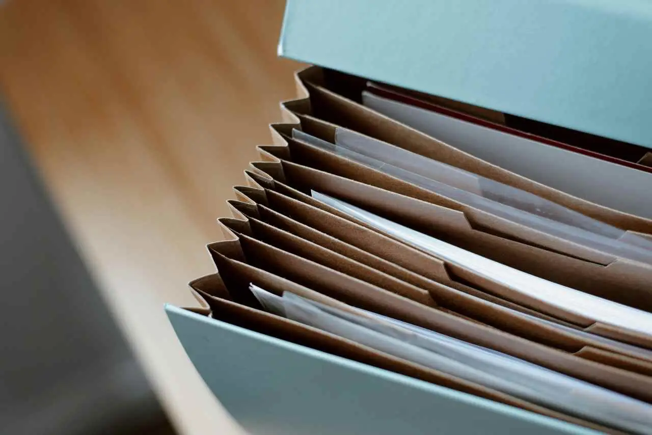 Documenti da conservare a giugno: i 5 essenziali per non perdere i bonus fiscali Documenti da conservare a giugno: i 5 essenziali per non perdere i bonus fiscali