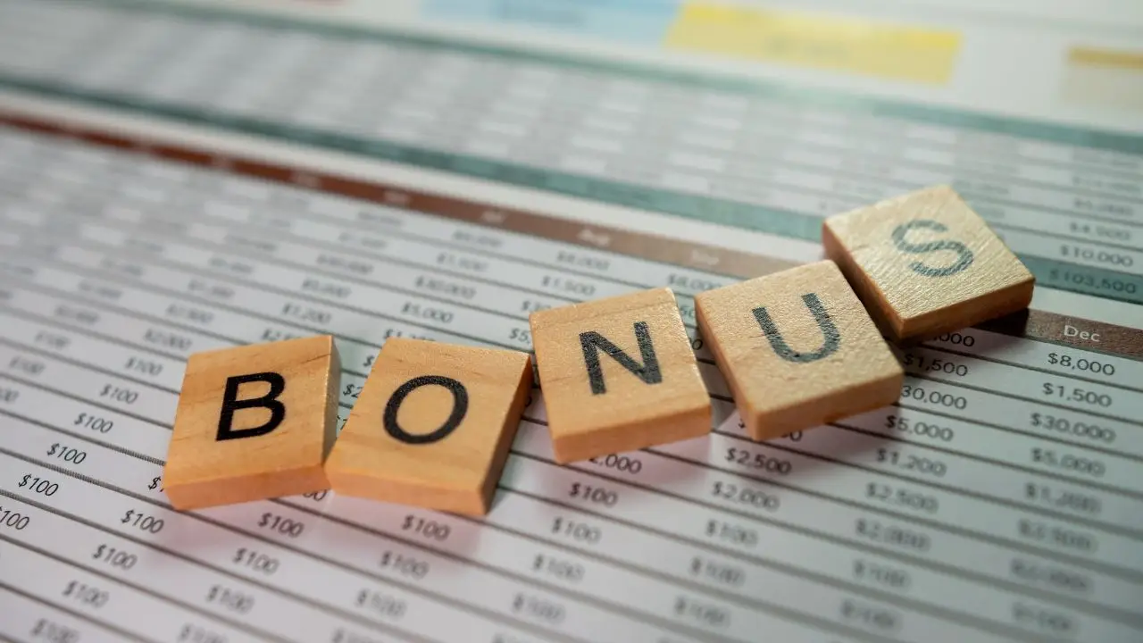 Documenti da conservare a giugno: i 5 essenziali per non perdere i bonus fiscali Documenti da conservare a giugno: i 5 essenziali per non perdere i bonus fiscali