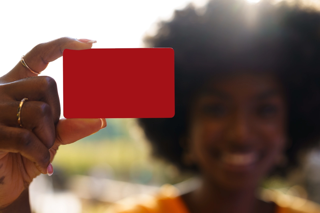 Come riconoscere una carta regalo manomessa: i 3 segnali secondo gli esperti da controllare ora Come riconoscere una carta regalo manomessa: i 3 segnali secondo gli esperti da controllare ora