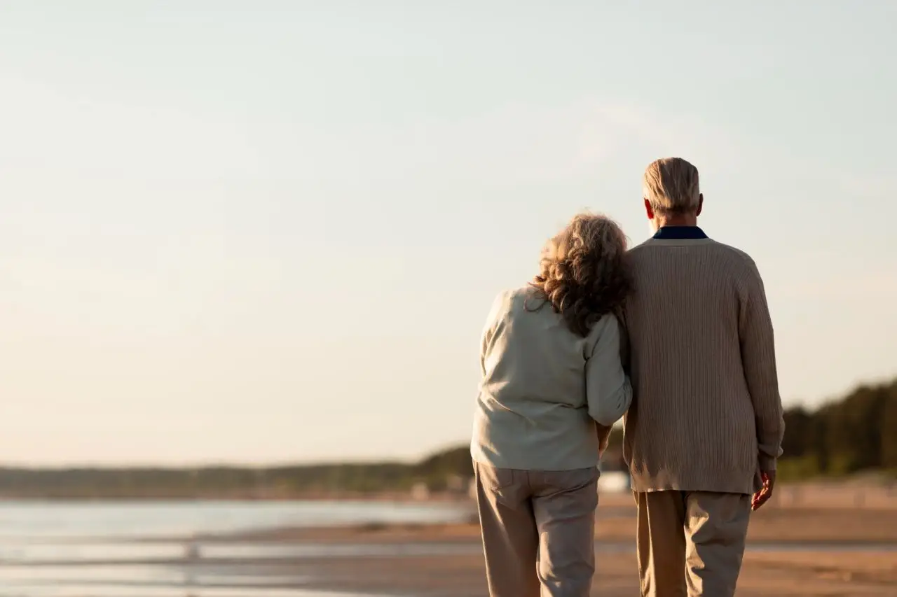 Assicurazione sanitaria over 65 per viaggi estivi: le migliori coperture consigliate dagli esperti Assicurazione sanitaria over 65 per viaggi estivi: le migliori coperture consigliate dagli esperti