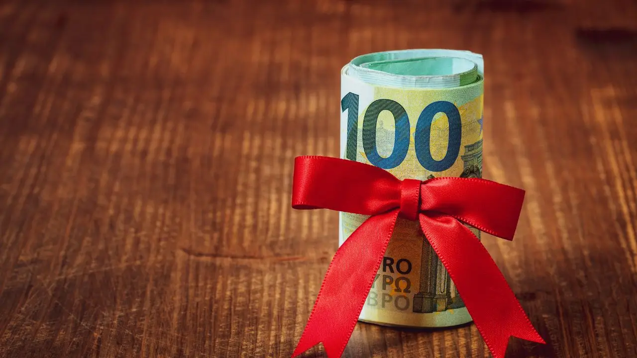 Bonus stufe 2025: come ottenere 8.000 € prima della fine del mese Bonus stufe 2025: come ottenere 8.000 € prima della fine del mese
