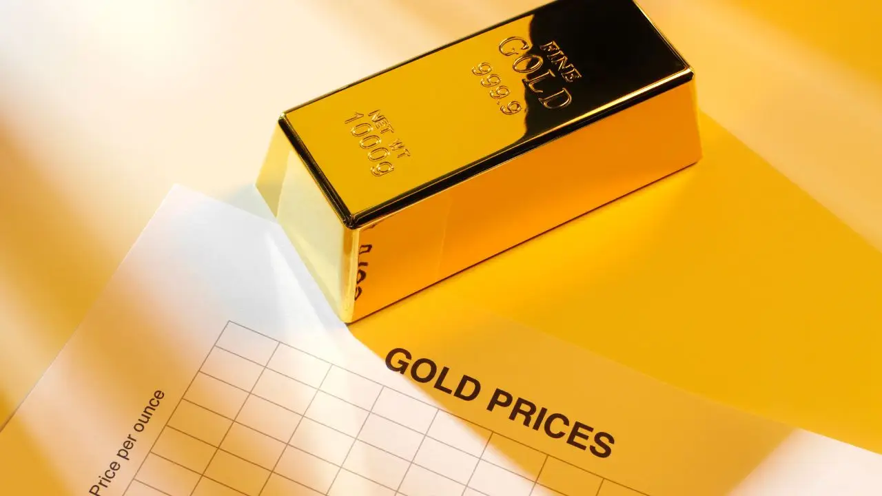 Oro acceso a prezzi storici: dovresti venderlo ora? Oro acceso a prezzi storici: dovresti venderlo ora?