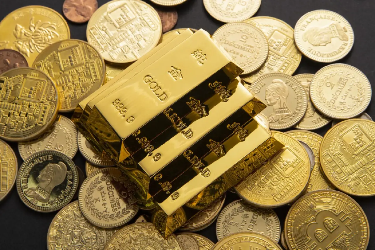 Oro acceso a prezzi storici: dovresti venderlo ora? Oro acceso a prezzi storici: dovresti venderlo ora?