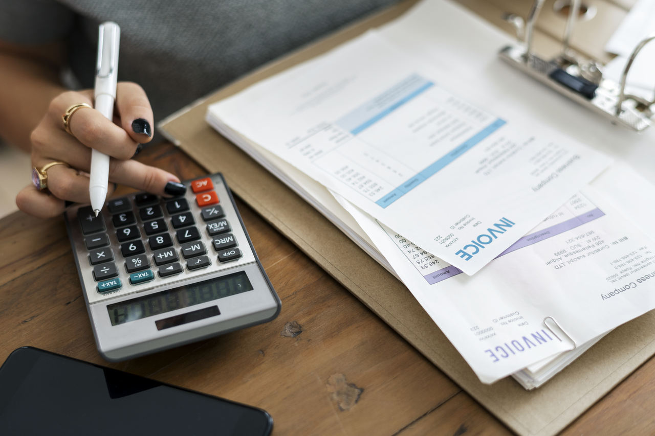 Fisco e partita IVA: le dritte per pagare meno senza rischi Fisco e partita IVA: le dritte per pagare meno senza rischi