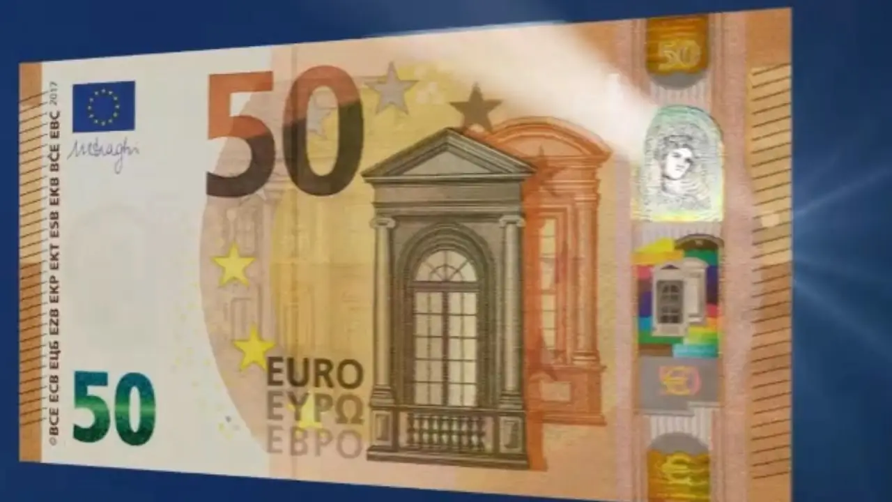 Banconote rare da 50 euro: se trovi questo simbolo valgono una fortuna Banconote rare da 50 euro: se trovi questo simbolo valgono una fortuna
