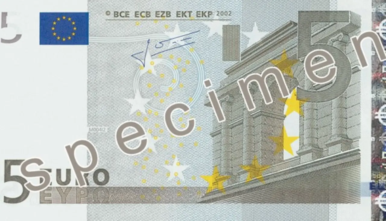 Banconote rare da 50 euro: se trovi questo simbolo valgono una fortuna Banconote rare da 50 euro: se trovi questo simbolo valgono una fortuna