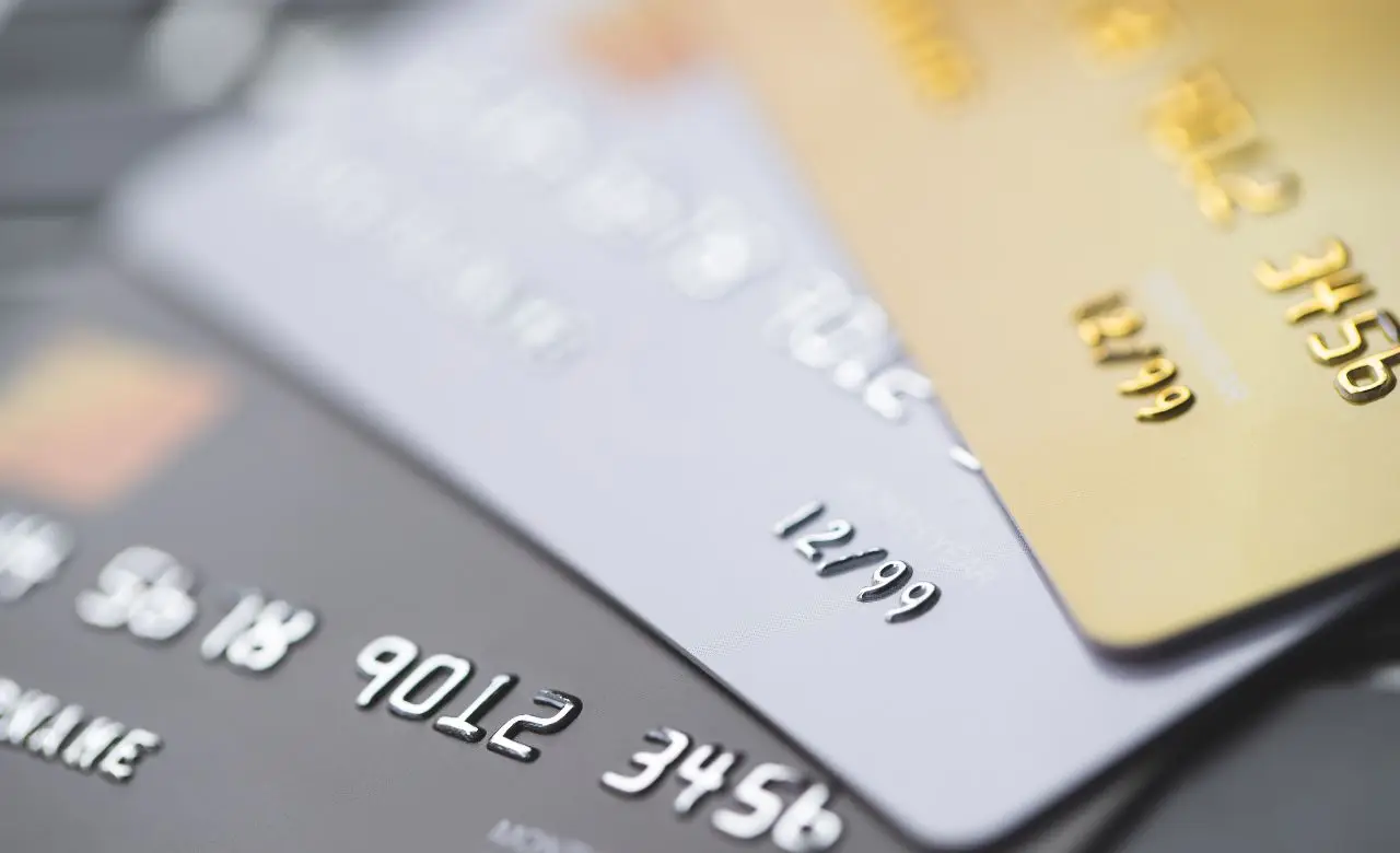 Cambia il tetto dei pagamenti con carta: ecco il nuovo limite valido da luglio Cambia il tetto dei pagamenti con carta: ecco il nuovo limite valido da luglio