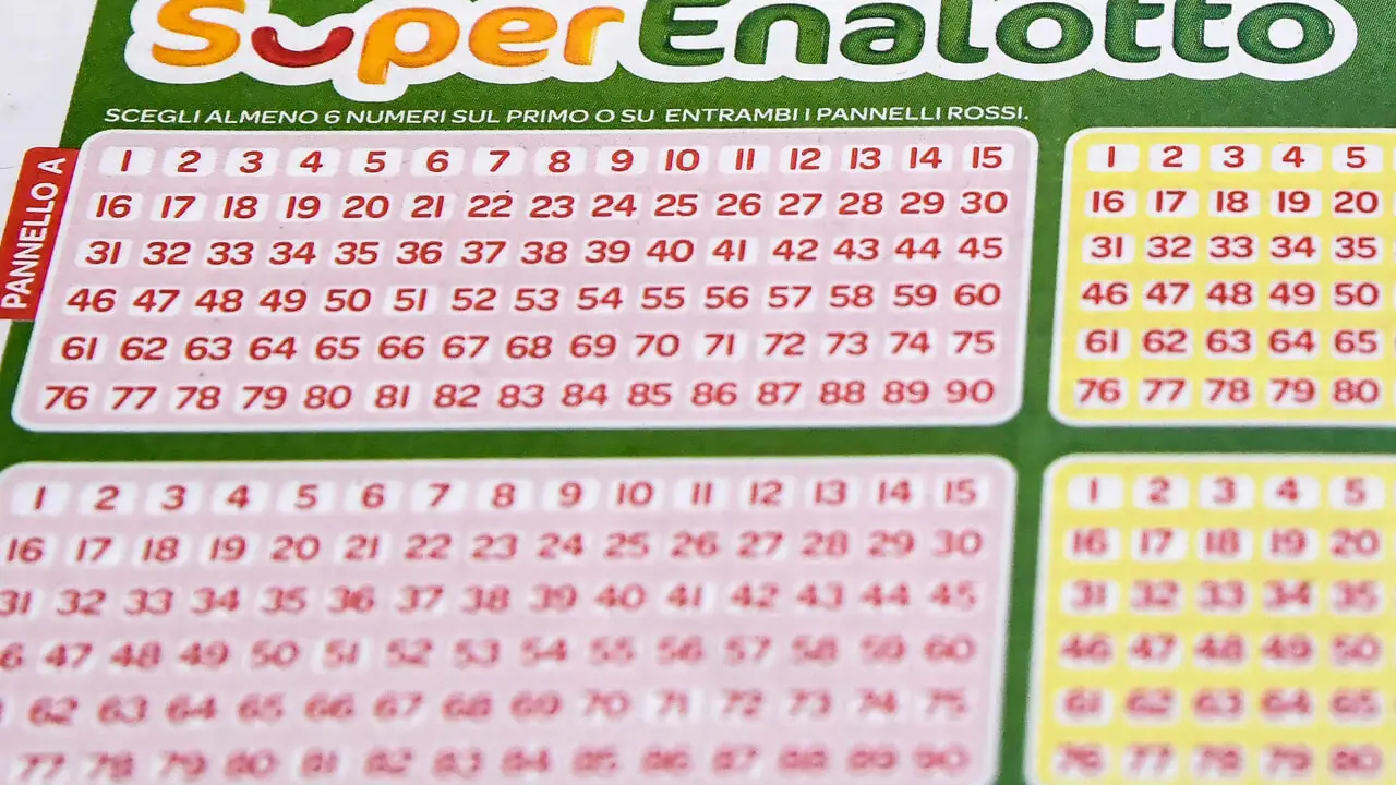 Superenalotto record: chi ha vinto il jackpot e quanto ha incassato Superenalotto record: chi ha vinto il jackpot e quanto ha incassato