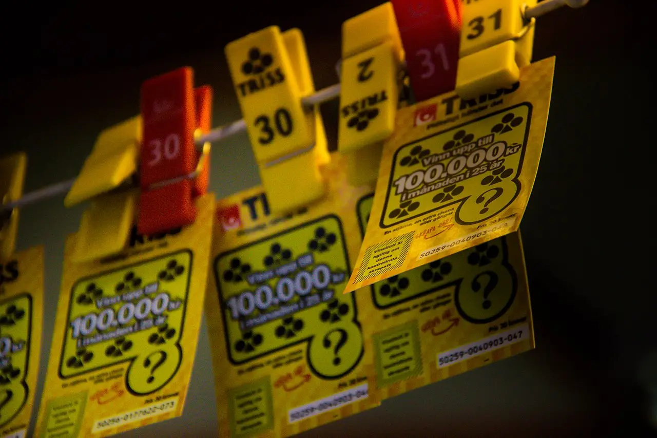 Biglietti della lotteria in edicola: quanto si può vincere? Biglietti della lotteria in edicola: quanto si può vincere?