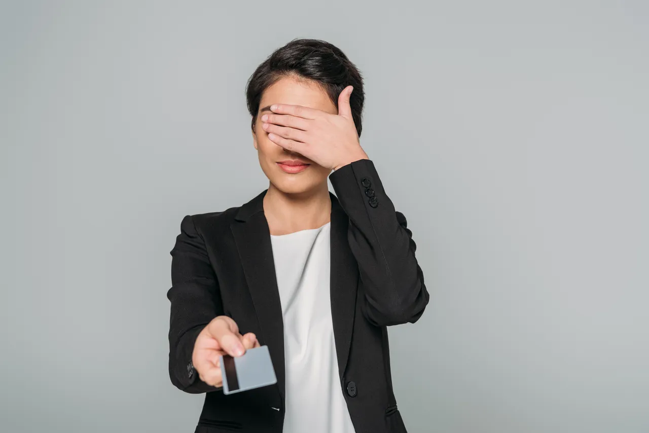 Scontrini non più accettati per i rimborsi: cosa cambia per i possessori di carte Scontrini non più accettati per i rimborsi: cosa cambia per i possessori di carte