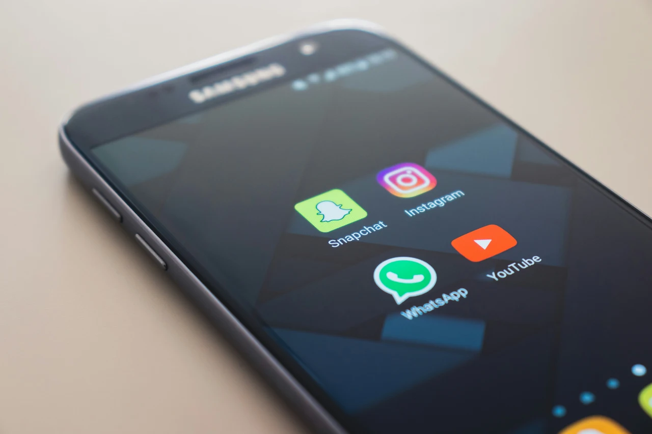 Riduci il consumo di dati sulle chat: trucchi efficaci per proteggere la tua connessione Riduci il consumo di dati sulle chat: trucchi efficaci per proteggere la tua connessione