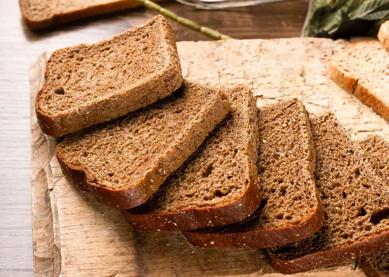 Come limitare i picchi glicemici scegliendo pane e cereali integrali in primavera Come limitare i picchi glicemici scegliendo pane e cereali integrali in primavera